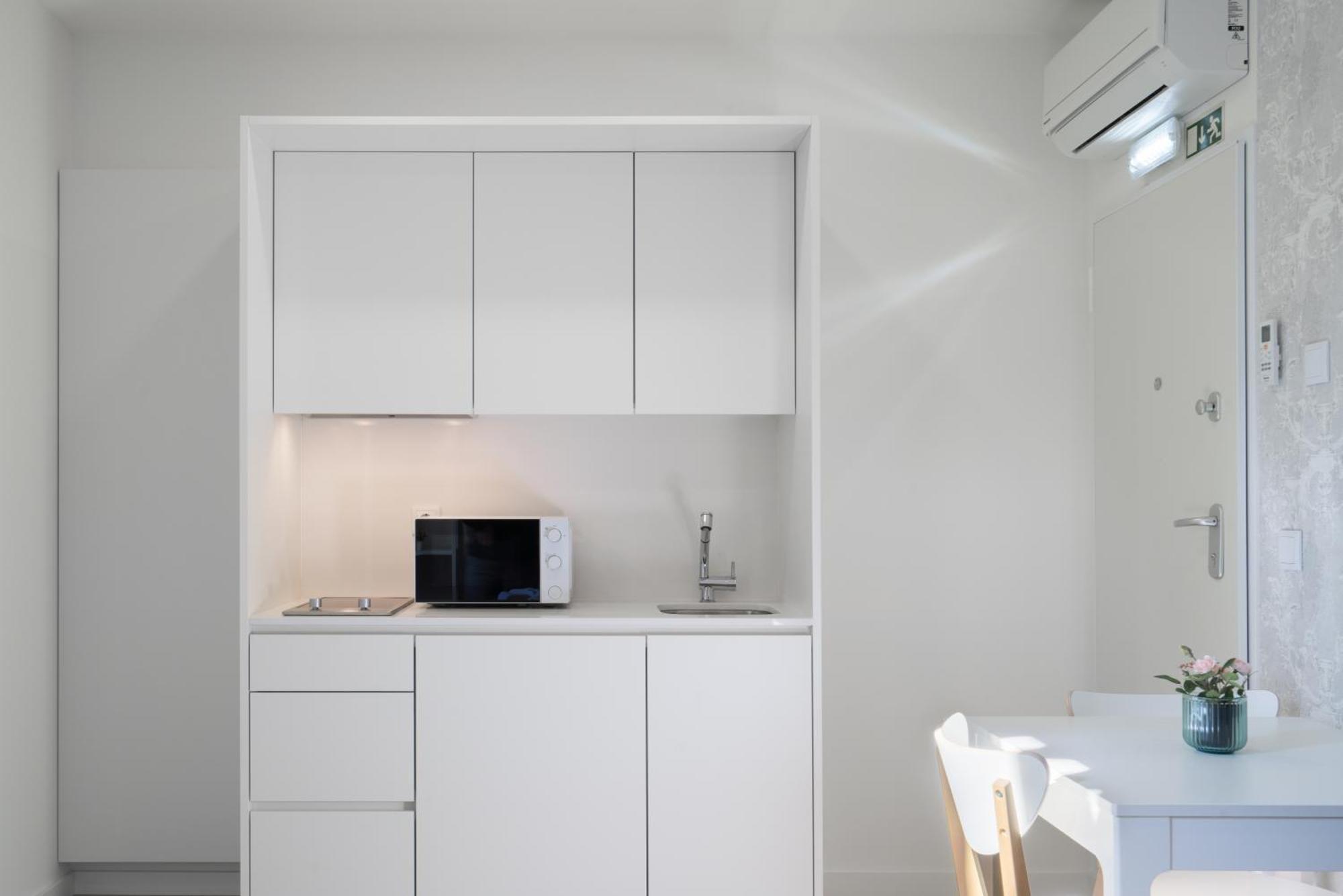 Host Wise - Central Private Flats - Terrace بورتو المظهر الخارجي الصورة